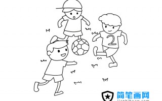 踢足球的孩子热情吗，踢足球的孩子聪明吗